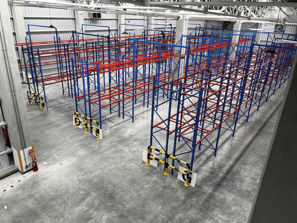 What are The Advantages of Installing Slotted Angle Racks